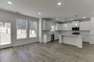 929 Lakeview, Commerce, GA 30529 - Photo 13