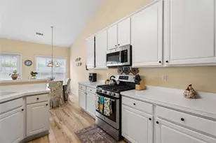 1190 Sunhill Dr, Lawrenceville, GA 30043 - Photo 13