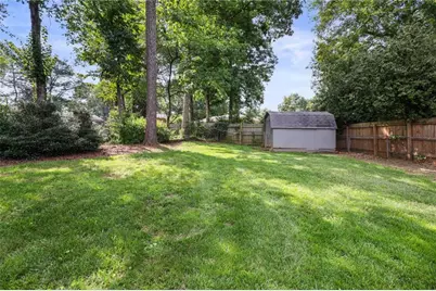 1397 Woodbine Street, Marietta, GA 30062 - Photo 23