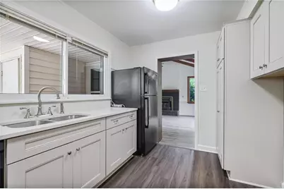 1397 Woodbine Street, Marietta, GA 30062 - Photo 9
