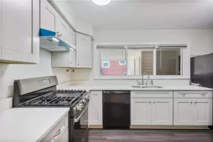 1397 Woodbine St, Marietta, GA 30062 - Photo 11