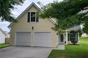 833 Kendall Park Dr, Winder, GA 30680 - Photo 3