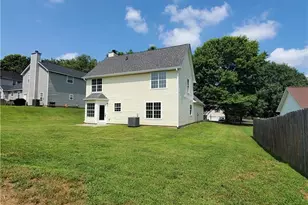 833 Kendall Park Dr, Winder, GA 30680 - Photo 7