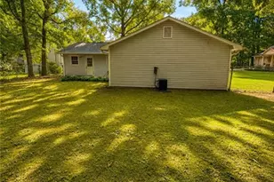 613 Windsor Dr SE, Conyers, GA 30094 - Photo 29