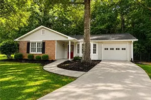 613 Windsor Dr SE, Conyers, GA 30094 - Photo 3