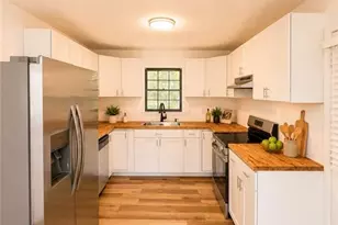 613 Windsor Dr SE, Conyers, GA 30094 - Photo 11