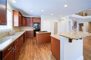 5660 Cascade Tr, Cumming, GA 30040 - Photo 15