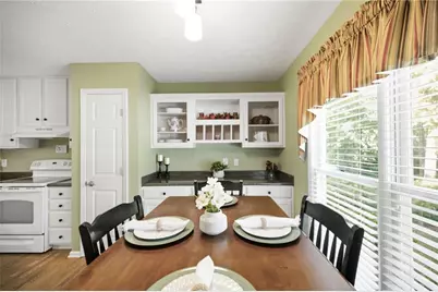 2840 Lake Court, Cumming, GA 30041 - Photo 29