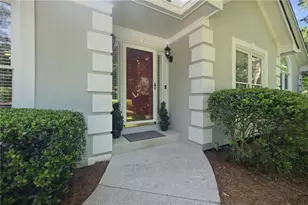 2840 Lake Ct, Cumming, GA 30041 - Photo 5