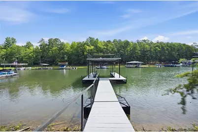 2840 Lake Court, Cumming, GA 30041 - Photo 11