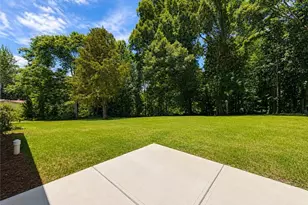 4678 Miller Lake Rd, Gainesville, GA 30507 - Photo 15