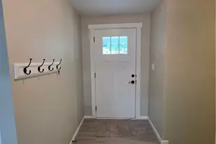 3321 Border Dr, Stone Mountain, GA 30087 - Photo 5