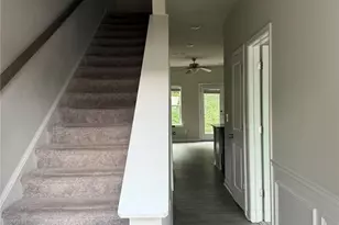 585 McWilliams Road SE, Atlanta, GA 30315 - Photo 3