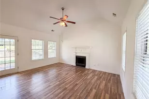 3912 McGuire Way NW, Kennesaw, GA 30144 - Photo 3