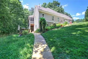 302 Waterfall Ct, Canton, GA 30115 - Photo 73