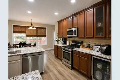 4010 Magnolia Leaf Lane, Suwanee, GA 30024 - Photo 9