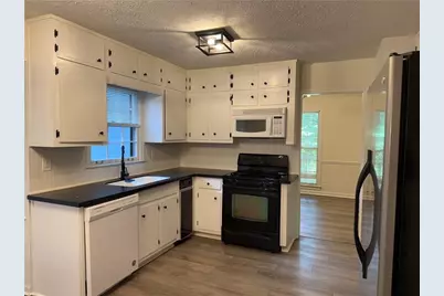 1253 Tinderbox Lane NW, Kennesaw, GA 30144 - Photo 3
