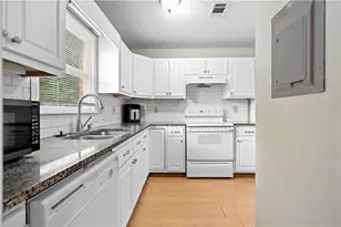 2894 Webb Bridge Rd, Alpharetta, GA 30009 - Photo 15