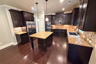 8785 Ellesmere Dr, Cumming, GA 30041 - Photo 15