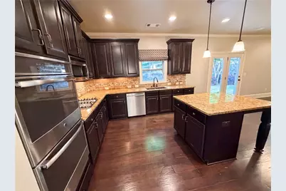 8785 Ellesmere Drive, Cumming, GA 30041 - Photo 13