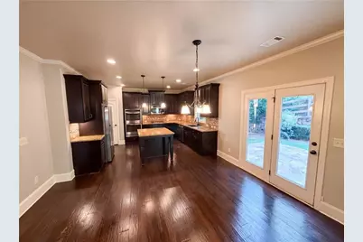 8785 Ellesmere Drive, Cumming, GA 30041 - Photo 17