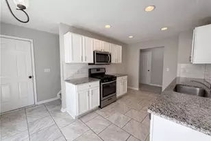 635 Sable View Ln, Atlanta, GA 30349 - Photo 17