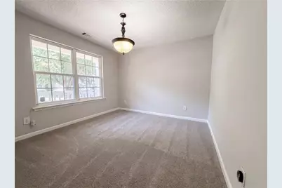 635 Sable View Lane, Atlanta, GA 30349 - Photo 7