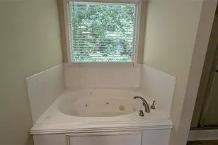 4360 Riverlake Way, Snellville, GA 30039 - Photo 27