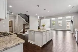 2040 Secretariat Gait Way, Suwanee, GA 30024 - Photo 5