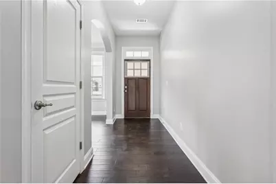 2040 Secretariat Gait Way, Suwanee, GA 30024 - Photo 3