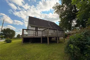 737 Carlton St SE, Gainesville, GA 30501 - Photo 3
