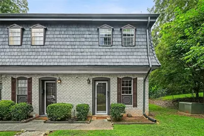 301 Stonecliff Court, Stone Mountain, GA 30083 - Photo 1