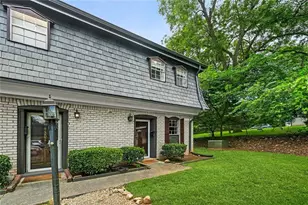 301 Stonecliff Ct, Stone Mountain, GA 30083 - Photo 11