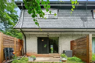 301 Stonecliff Ct, Stone Mountain, GA 30083 - Photo 23