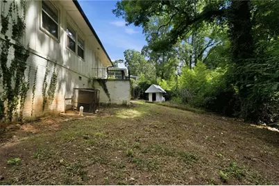 6135 Holiday Boulevard, Forest Park, GA 30297 - Photo 25