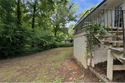 6135 Holiday Boulevard, Forest Park, GA 30297 - Photo 23
