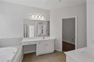 402 Freedom Ln, Peachtree City, GA 30269 - Photo 21