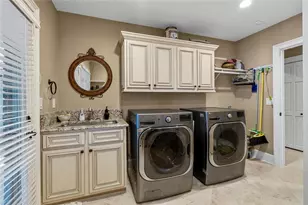 6576 Yacht Club Rd, Flowery Branch, GA 30542 - Photo 77