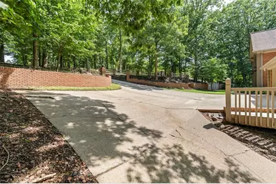 6576 Yacht Club Road, Flowery Branch, GA 30542 - Photo 21