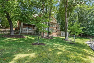 6576 Yacht Club Road, Flowery Branch, GA 30542 - Photo 137