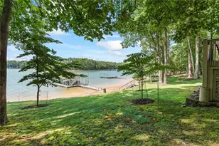 6576 Yacht Club Rd, Flowery Branch, GA 30542 - Photo 135