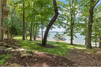 6576 Yacht Club Road, Flowery Branch, GA 30542 - Photo 133