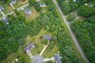117 Lighthouse Cir, Maysville, GA 30558 - Photo 37