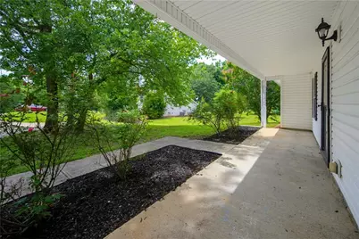 117 Light House Circle, Maysville, GA 30558 - Photo 5