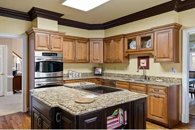 3603 Greystone Circle, Atlanta, GA 30341 - Photo 17