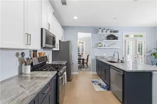589 Jackson St, Suwanee, GA 30024 - Photo 9