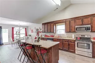 154 Rolling Oaks Ln, Colbert, GA 30628 - Photo 11