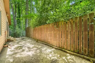 596 Dover St, Marietta, GA 30066 - Photo 27
