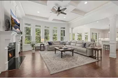 4050 Oak Forest Circle, Marietta, GA 30062 - Photo 13