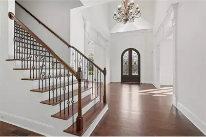 4050 Oak Forest Circle, Marietta, GA 30062 - Photo 7